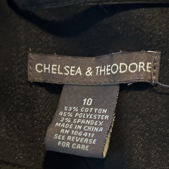 Chelsea & Theodore Navy 2 PC  Pantsuit EUC. Featuring asymmetrical button front - Picture 10 of 11